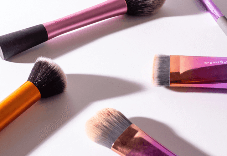 101 Tutorial — Choosing the Right Brush for Your Skin